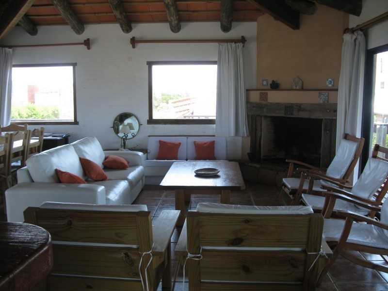Casa en 2 linea de Playa Brava